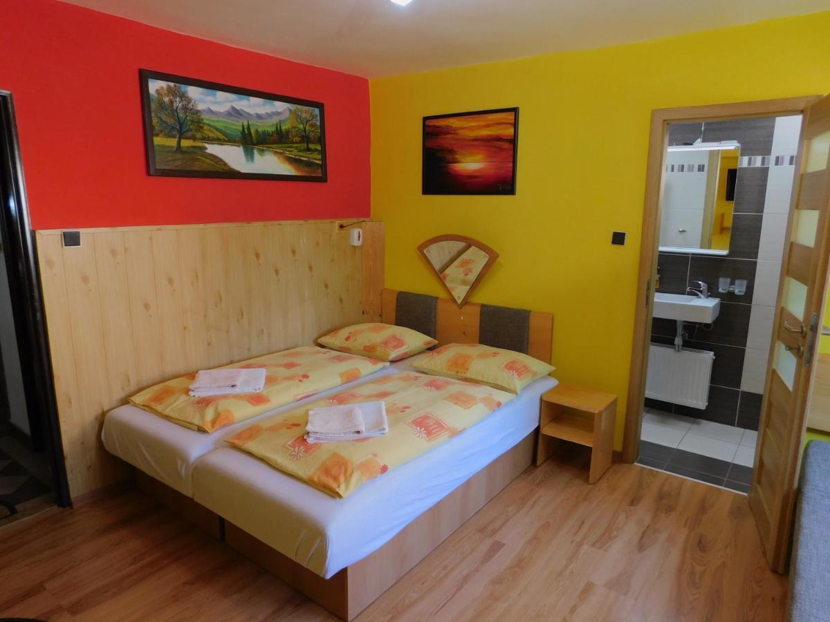 Pod Dubom Apartman Lipótszentmiklós Kültér fotó